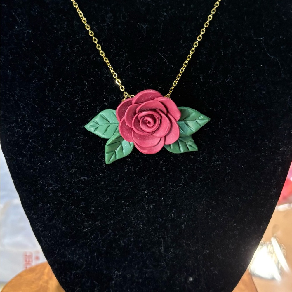 Red Rose Pendant Necklace 14k Gold Chain